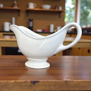 VTG Hall China White Ironstone Gravy Boat Restaurant Ware USA